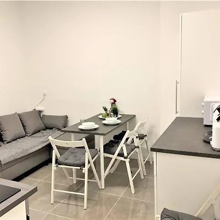 Apartamento Stilvoll Eingerichtete In Essen-suedviertel Essen