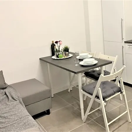 Stilvoll Eingerichtete In Essen-suedviertel * Έσσεν