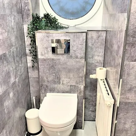 Stilvoll Eingerichtete In Essen-suedviertel Διαμέρισμα Έσσεν