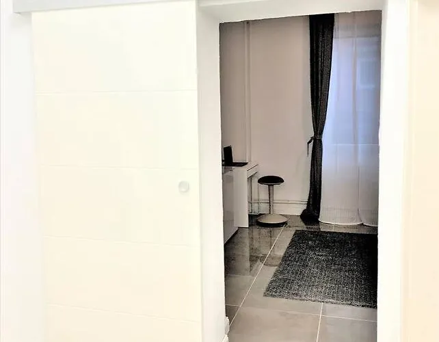 Stilvoll Eingerichtete In Essen-suedviertel Essen