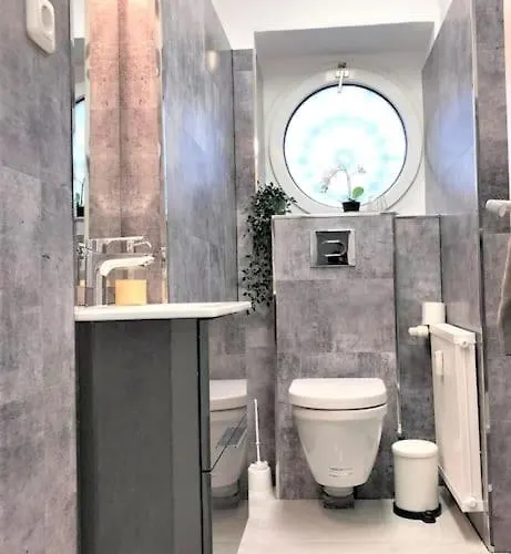 Appartement Stilvoll Eingerichtete In Essen-suedviertel Essen