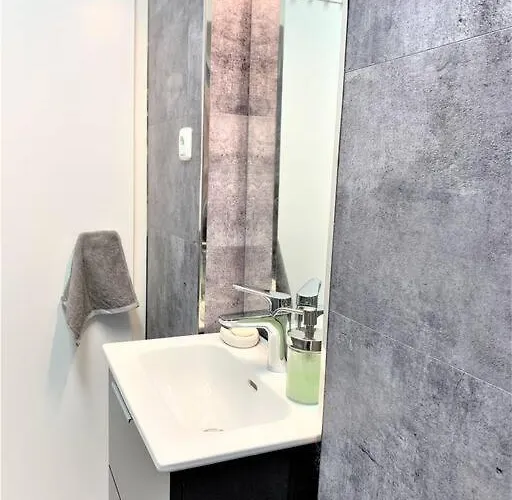 Stilvoll Eingerichtete In Essen-suedviertel *