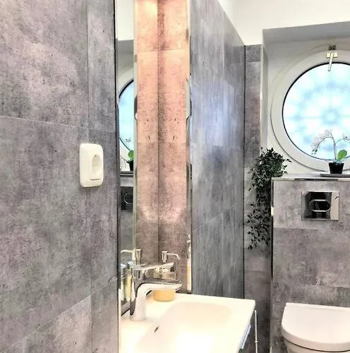 Appartement Stilvoll Eingerichtete In Essen-suedviertel Essen