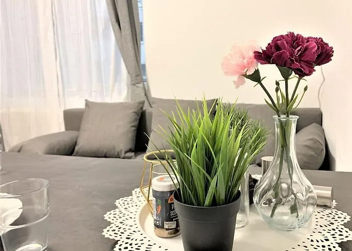 Stilvoll Eingerichtete In Essen-suedviertel